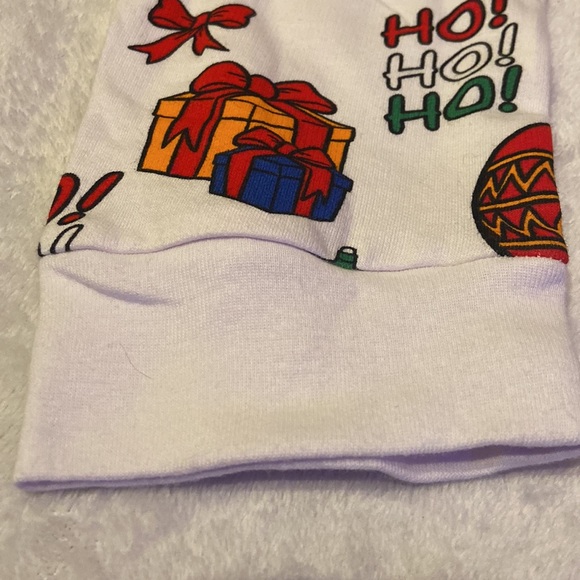 NWT ON FIRE Size L Christmas Print Hoodie - Picture 6 of 9